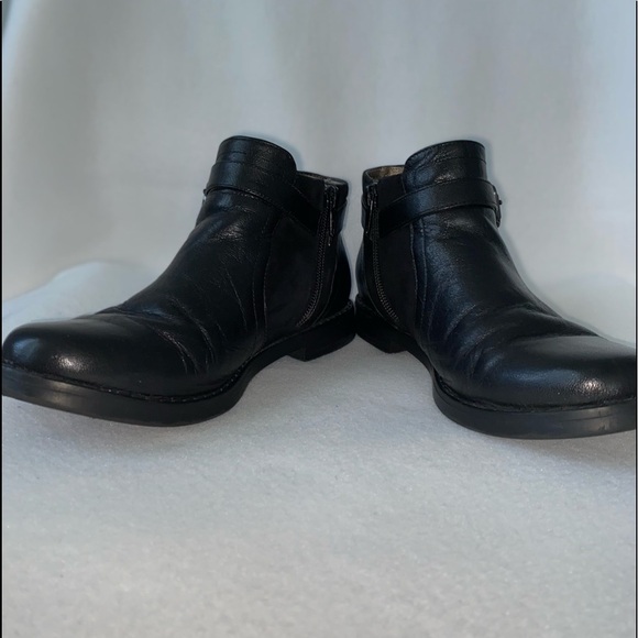 EasySpirit e360 Black Leather Size 6M Ankle Boot - Picture 12 of 16